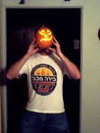Oh God!  An Israeli Shirt-Wearing Pump-Kin Head!